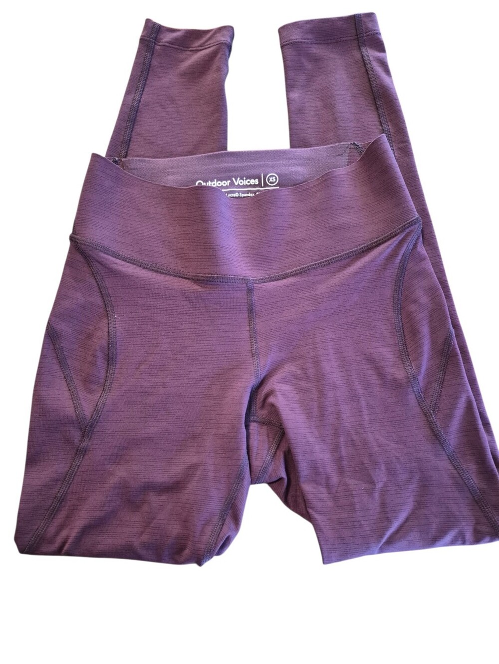 Outdoor Voices Burgundy 7/8 leggings - XS.            L48